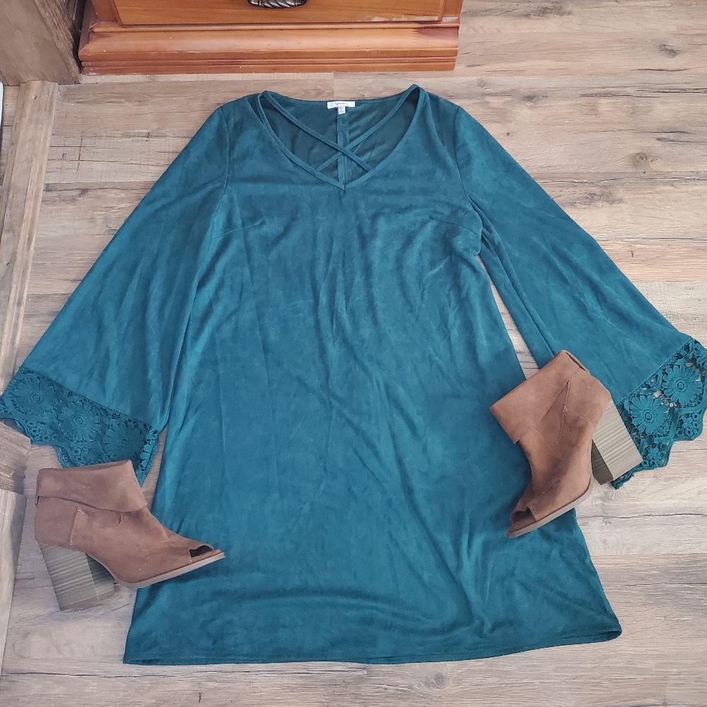 JODIFL Flowy Velvet Dress Emerald Green - Picture 5 of 6